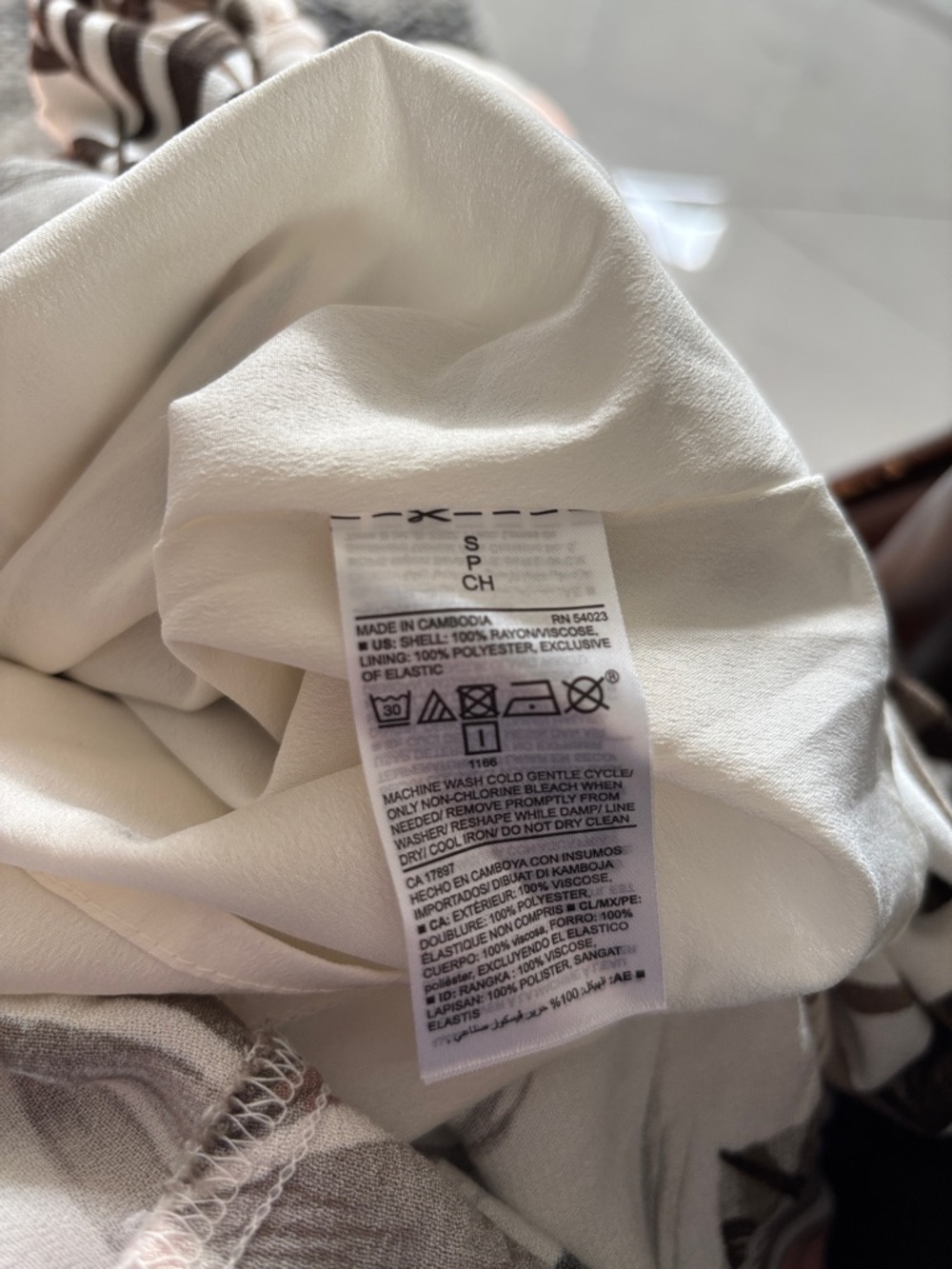 Old Navy White Tropical-Print Long Sleeve Wrap Dress with Brown and Pink Accents - Picture 16 of 16
